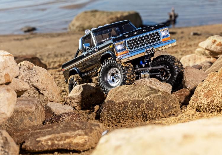 Traxxas TRX-4M F150 High Trail mini crawler 1/18 RTR - 97044-1 noir - Breizh Modélisme.